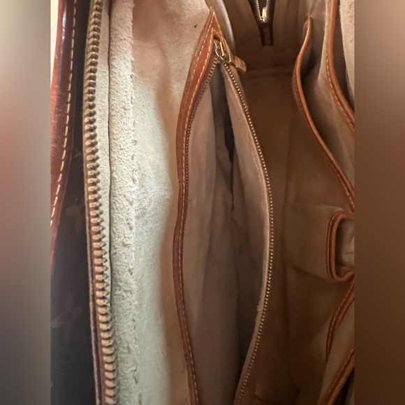 Louis Vuitton Monogram Rivoli Soft Briefcase - Picture 10 of 15